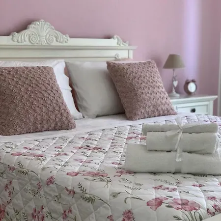 Holiday home Za 'ntunietta