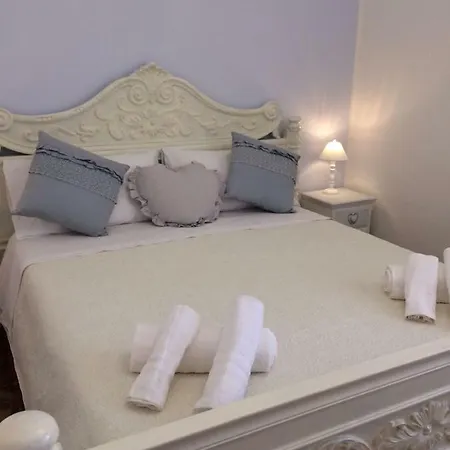 Za 'ntunietta Semesterbostad